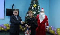 Пүткил филиал жәмәәти, профессор-оқытыўшылар ҳәм хызметкерлерге байрам саўғалары берилди