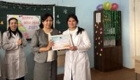 В рамках кружка «English club» студентам поделились праздничным настроением
