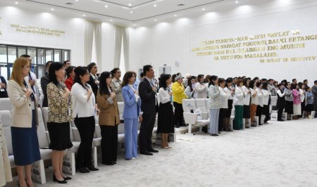 Filial psixologi respublika ilmiy amaliy seminarda ishtirok etdi