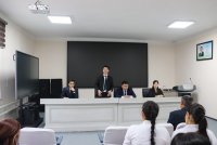 Student-jaslarǵa saylaw processleri boyınsha túsinikler berip ótildi