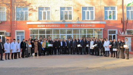 Filial jámááti oqıw dárgayınıń 6 jıllıǵın belgiledi