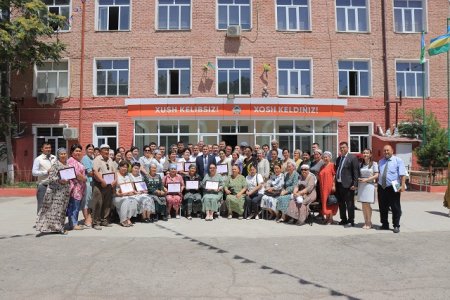 Ata-analar qatnasıwındaǵı ashıq sóylesiw: jetiskenlikler sıylıqlandı, birge islesiw bekkemlendi