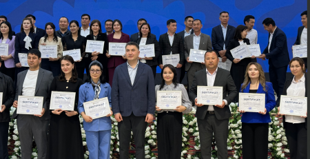 Málimleme xızmetiniń basshısı tariyxıy media háptelikte belsene qatnastı