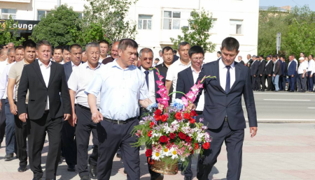 Filial jámááti "Hásiretli ana" esteliginde eslew hám qádirlew ilajında qatnastı
