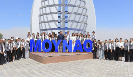 Moynaqta tariyx sabaqları hám doslıq baylanısları bekkemlendi